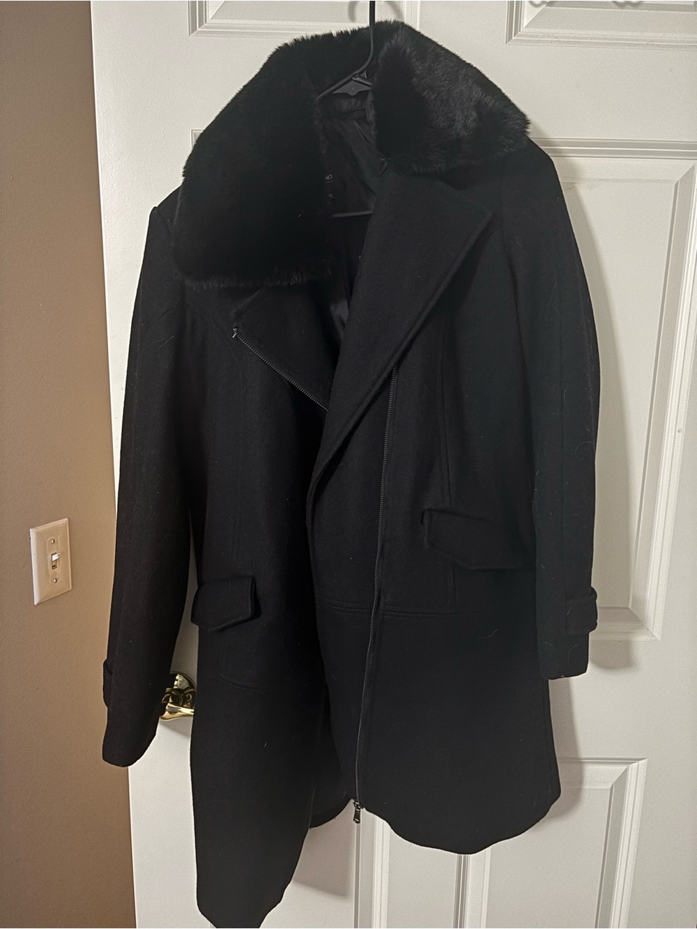 Women’s Black Wool Coat with Faux Fur Collar